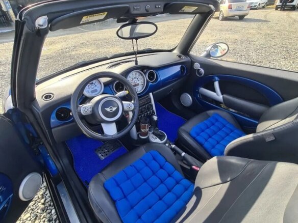 2005 Mini Cabrio Cooper I, синий, 780000 рублей - вид 13