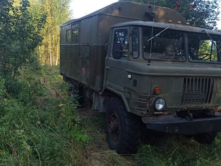 1988 ГАЗ 66, зелёный, 300000 рублей, вид 3