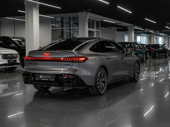 2026 Audi A5 L III (B10), серый, 5950000 рублей - вид 4