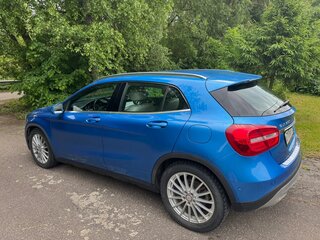 2014 Mercedes-Benz GLA 250 I (X156), голубой, 1750000 рублей, вид 2
