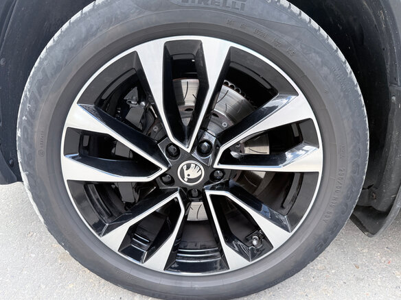 2023 Skoda Kodiaq I Рестайлинг, чёрный - вид 13