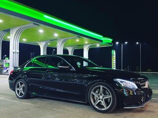 2015 Mercedes-Benz C-Класс 250 IV (W205), чёрный, 2500000 рублей, вид 1