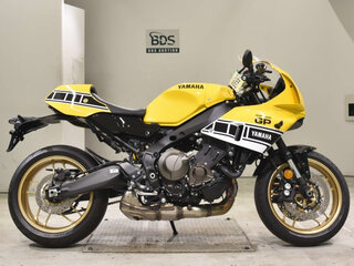 2026 Yamaha XSR900, золотистый, 1200000 рублей, вид 2