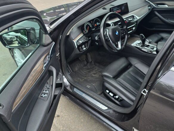 2019 BMW 5 серии 530i xDrive VII (G30/G31/G38), серый, 3750000 рублей - вид 21