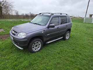 2014 Chevrolet Niva I Рестайлинг, фиолетовый, 780000 рублей, вид 1