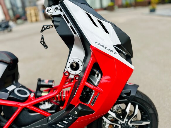 2022 Italjet Dragster 200, белый, 555000 рублей - вид 14