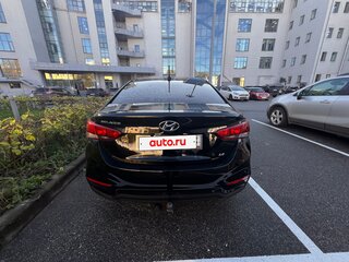 2018 Hyundai Solaris II, чёрный, 1400000 рублей, вид 4