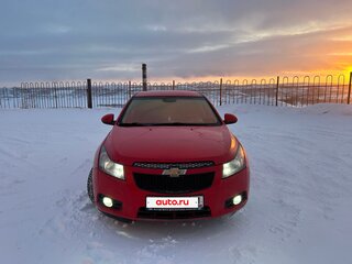2011 Chevrolet Cruze I, красный, 550000 рублей, вид 3