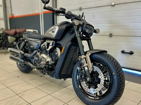 2025 QJMotor SRV 600 V, чёрный, 759000 рублей, вид 4