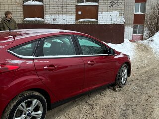 2013 Ford Focus III, красный, 650000 рублей, вид 4