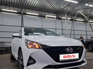 2022 Hyundai Solaris II Рестайлинг, белый, 2150000 рублей, вид 1