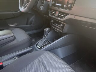 2021 Volkswagen Polo VI, бежевый, 1850000 рублей, вид 5
