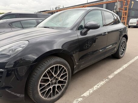 2018 Porsche Macan I, чёрный, 3490000 рублей, вид 3