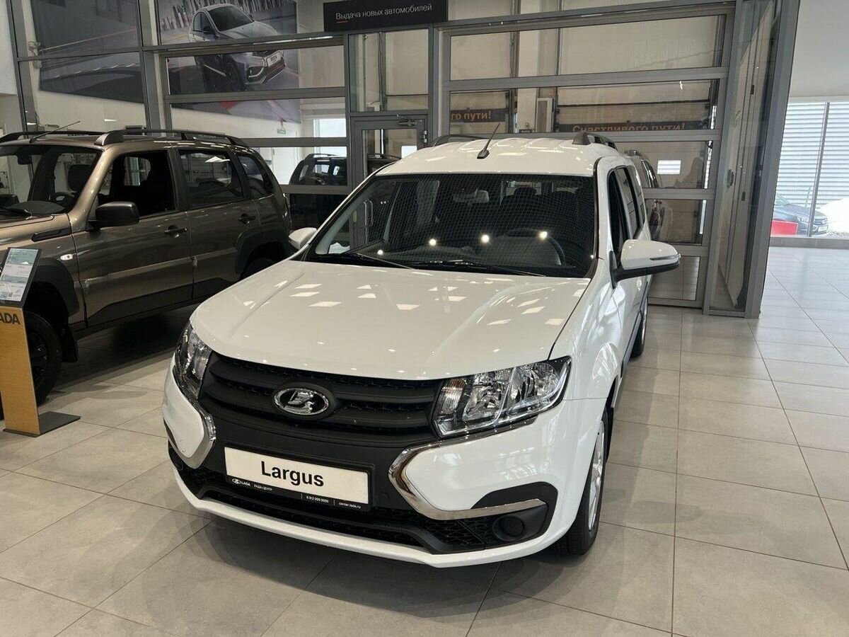 Открыть фотографии: Lada (ВАЗ) Largus I Рестайлинг