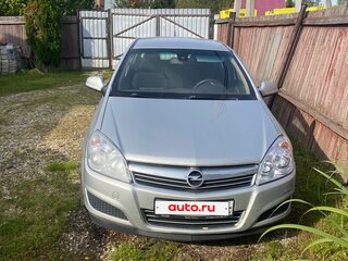 2014 Opel Astra H Рестайлинг, серебристый, 600000 рублей, вид 1
