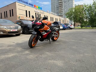 2011 Honda CBR 600RR, оранжевый, 550000 рублей, вид 4