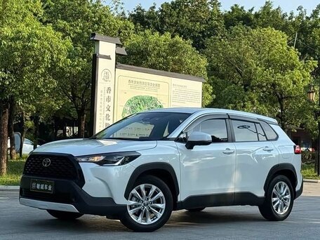 Toyota Corolla Cross I