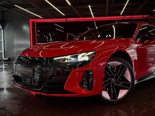 2021 Audi RS e-tron GT I, красный, 12500000 рублей, вид 2