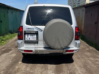 2001 Mitsubishi Montero III, серебристый, 550000 рублей, вид 4