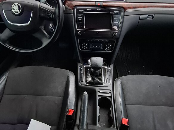 2012 Skoda Superb II, серый, 900000 рублей - вид 7