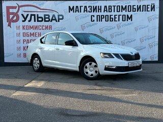2019 Skoda Octavia III (A7) Рестайлинг, белый, 1370000 рублей, вид 1