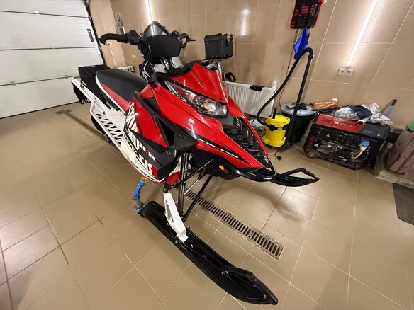 2014 Yamaha SR Viper, красный, 1250000 рублей - вид 2