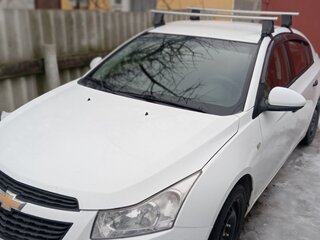 2013 Chevrolet Cruze I Рестайлинг, белый, 700000 рублей, вид 1
