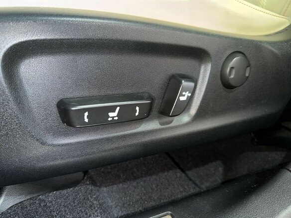 2021 Lexus RX 300 IV Рестайлинг, красный - вид 20