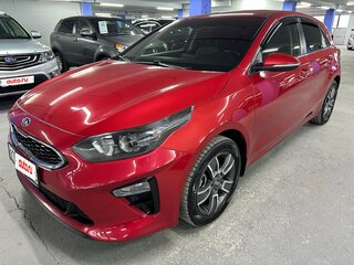 2019 Kia Ceed III, красный, 1509000 рублей, вид 1