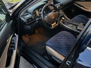 2018 Lexus IS 300h III Рестайлинг, синий, 2780000 рублей, вид 5