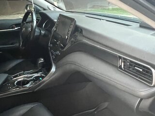 2022 Toyota Camry US Market VIII (XV70) Рестайлинг, чёрный, 3100000 рублей, вид 5