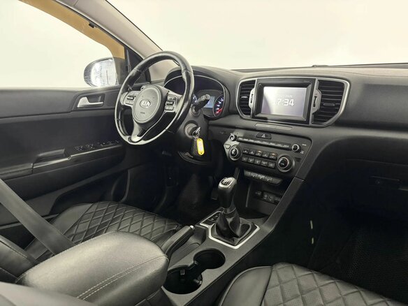 2018 Kia Sportage IV, чёрный, 1840000 рублей - вид 17