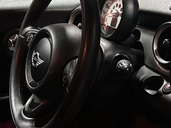 2012 Mini Hatch One II (R56) Рестайлинг, красный, 899000 рублей - вид 7