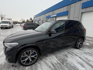 2020 BMW X5 40i IV (G05/G18), чёрный, 6700000 рублей, вид 4