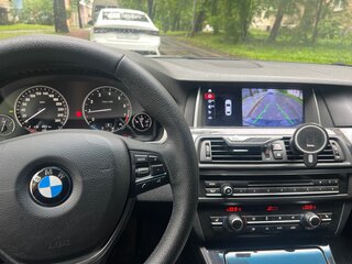 2016 BMW 5 серии Long 520Li VI (F10/F11/F07) Рестайлинг, чёрный, 2000000 рублей, вид 3