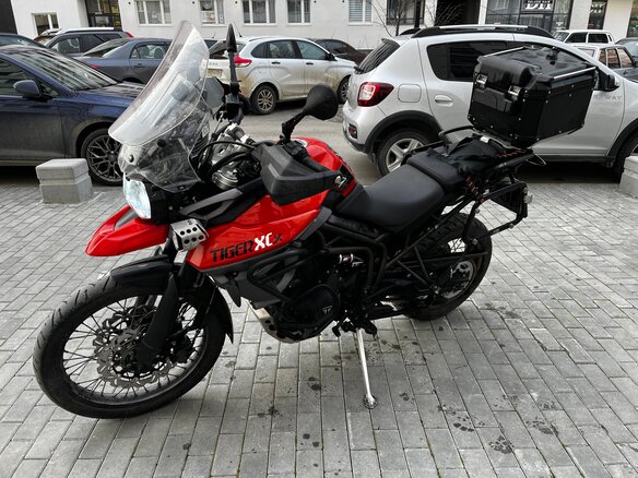 2015 Triumph Tiger 800, красный, 765000 рублей - вид 4