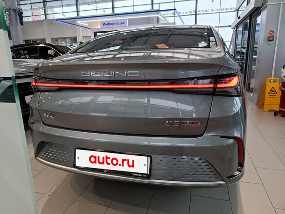 2024 BAIC U5 Plus, серый, 1890000 рублей - вид 3