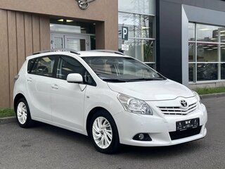 Toyota Verso I