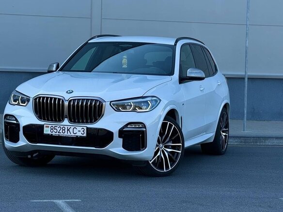 2019 BMW X5 M50d IV (G05/G18), белый, 5109360 рублей - вид 4