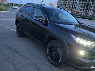 2020 Toyota RAV4 V (XA50), чёрный, 3400000 рублей, вид 3