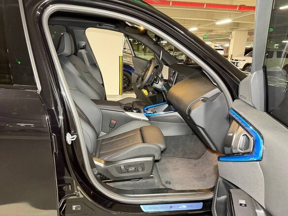 2025 BMW X3 20i xDrive IV (G45/G48), чёрный - вид 20