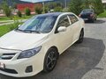 2013 Toyota Corolla X (E140, E150) Рестайлинг, белый, 760000 рублей