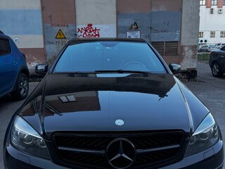 2010 Mercedes-Benz C-Класс 180 BlueEFFICIENCY III (W204), чёрный, 1200000 рублей, вид 1