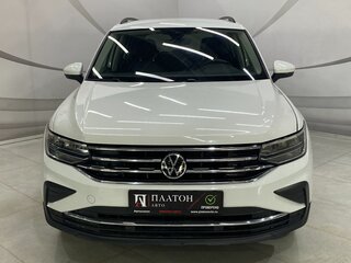 2021 Volkswagen Tiguan II Рестайлинг, белый, 2595000 рублей, вид 2