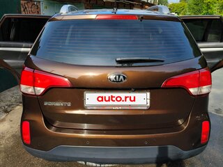2015 Kia Sorento II Рестайлинг, коричневый, 1640000 рублей, вид 3