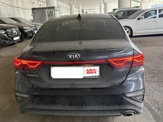 2020 Kia Cerato IV, чёрный, 1520000 рублей, вид 5