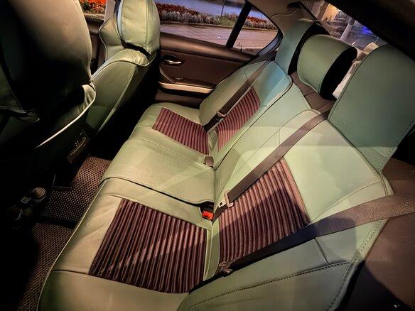 2010 BMW 3 серии 318i V (E90/E91/E92/E93) Рестайлинг, белый, 805000 рублей - вид 10