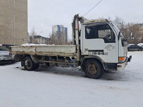 1994 Nissan Atlas, белый, 400000 рублей, вид 3