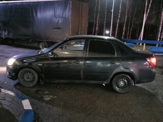 2014 Lada (ВАЗ) Granta I, чёрный, 130000 рублей, вид 4