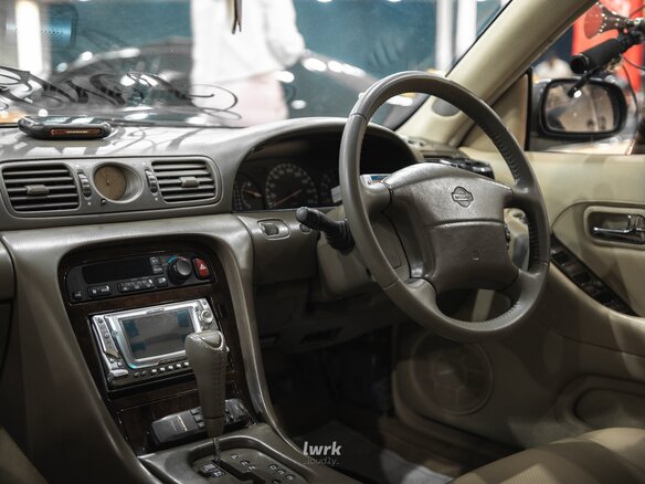 1992 Nissan Leopard III (Y32), серый, 950000 рублей - вид 9
